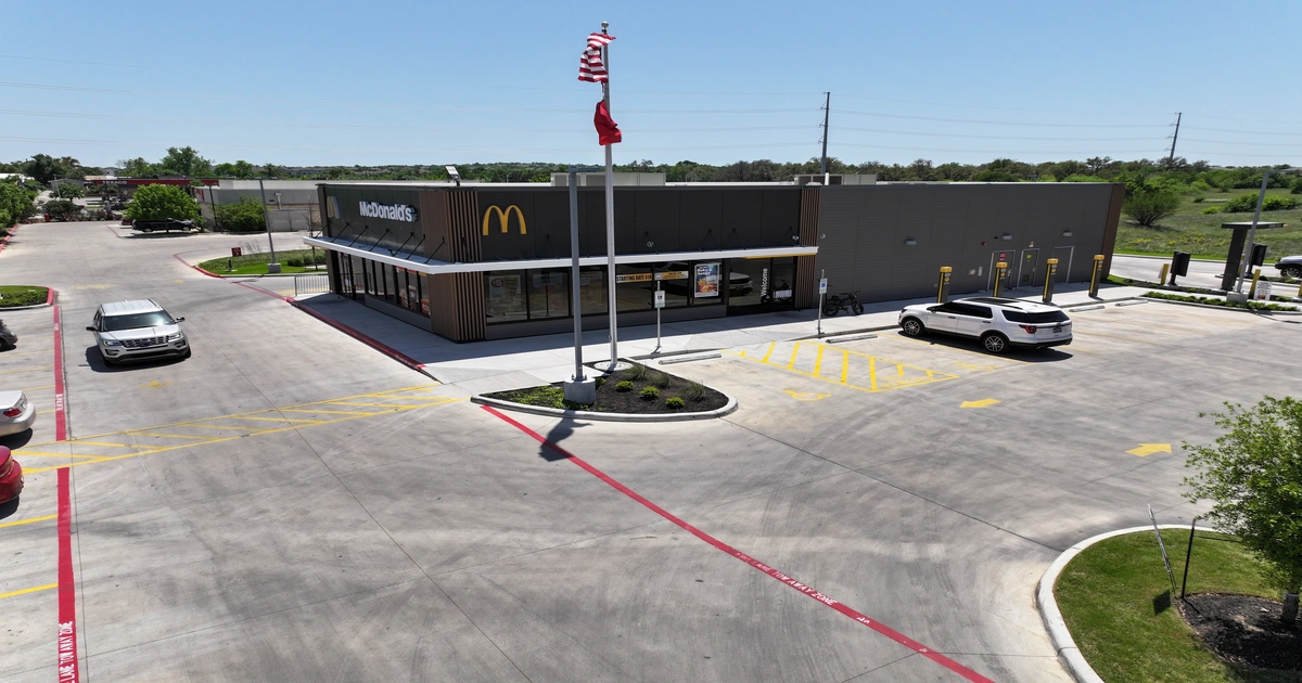 McDonald's Net Lease Properties for Investment | NNN McDonald's Commercial Real Estate